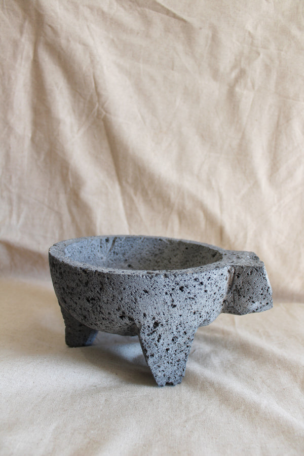 Molcajete 8'' Puerco
