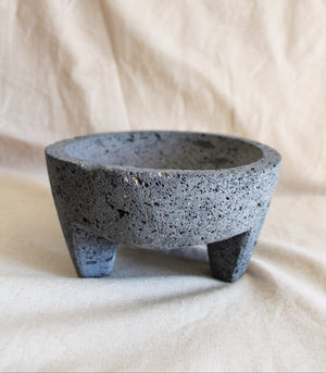 Molcajete 8''