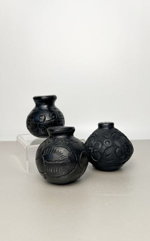 Salero Bola Barro Negro