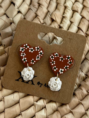 White Rose Barro Heart Earring